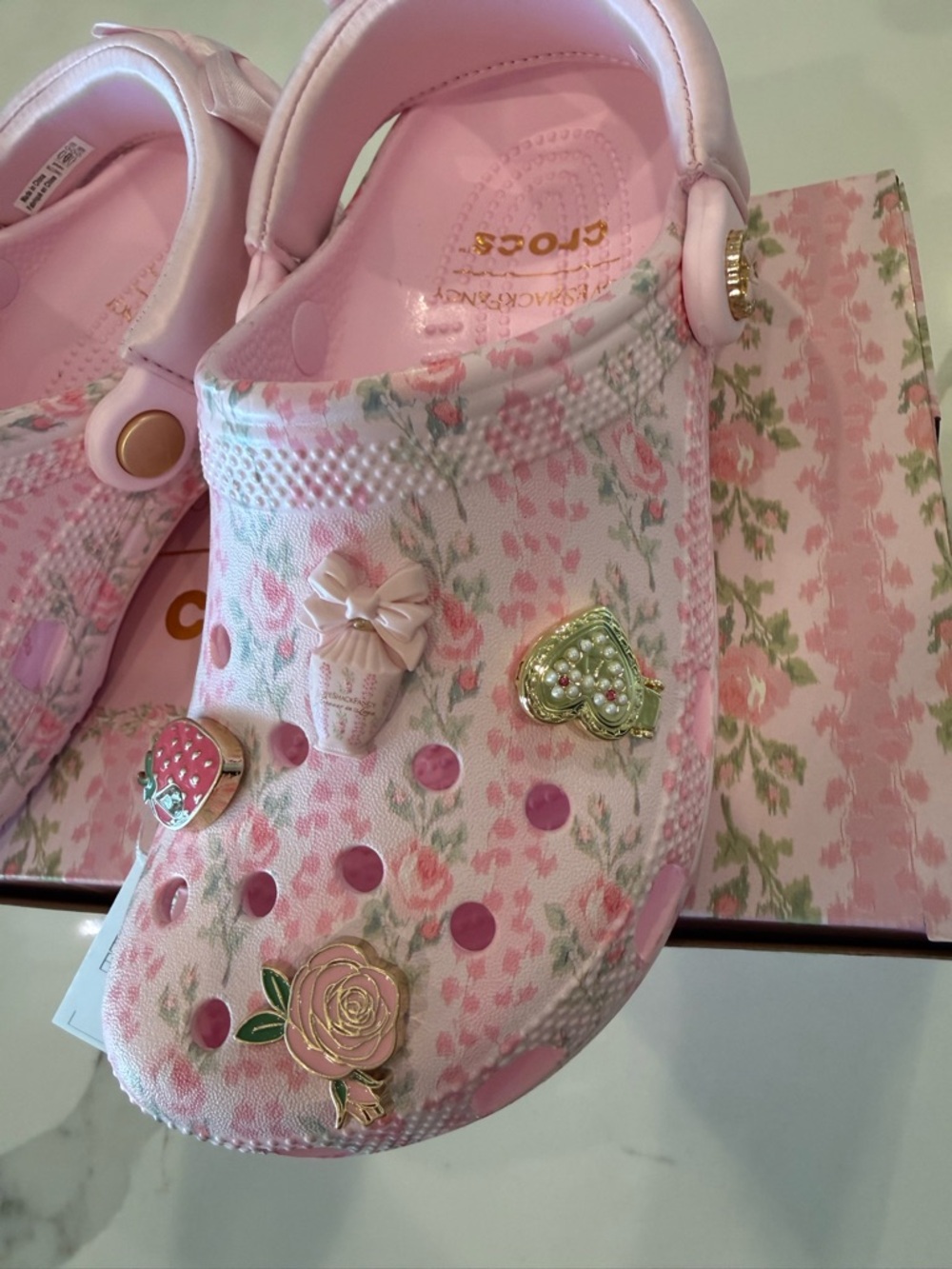CROCS Pink Floral Kids Clog with Charms - Picture 2 of 5